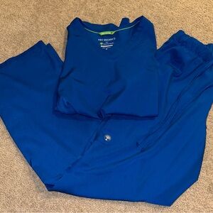 Healing Hands Scrub Set